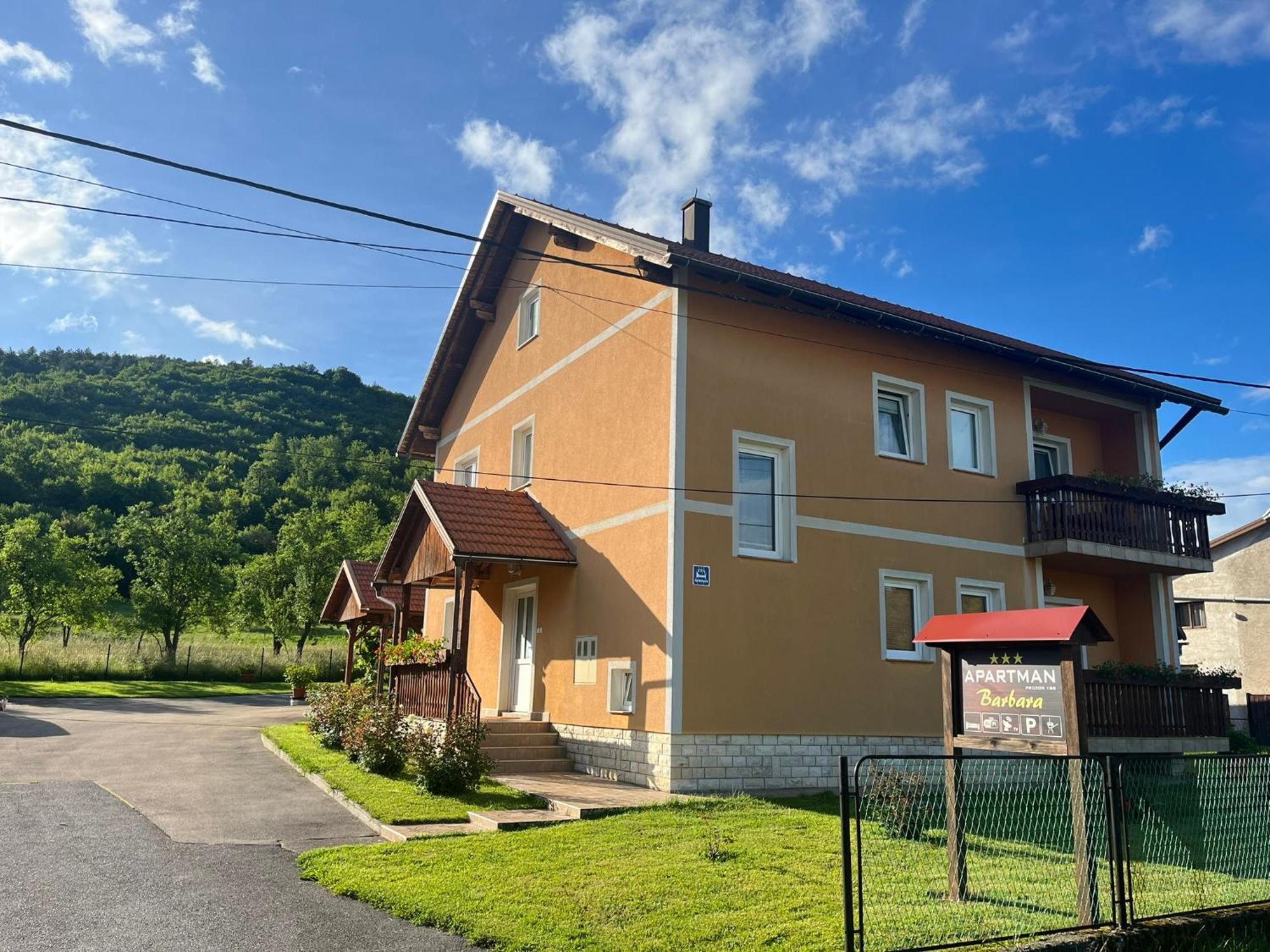 Appartamento Barbara Otočac Esterno foto