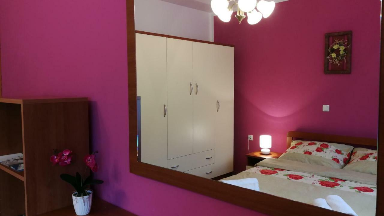 Appartamento Barbara Otočac Esterno foto